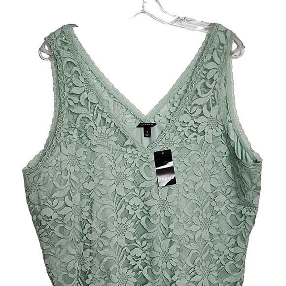 Torrid Harbor Gray Stretch Lace V-Neck Tank, 2X, NWT - Picture 2 of 8
